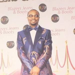 Meet your Posher, Terrell